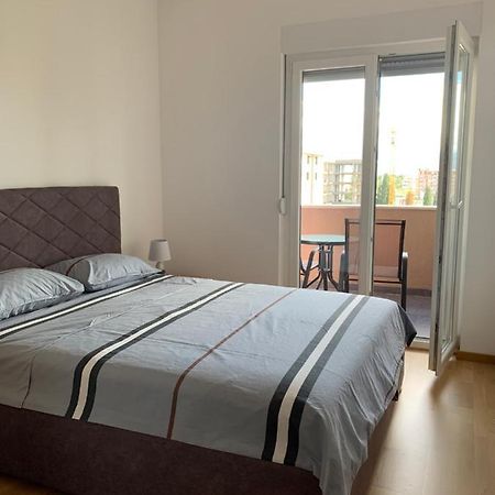 Apartment 45M2 Podgorica Exteriör bild
